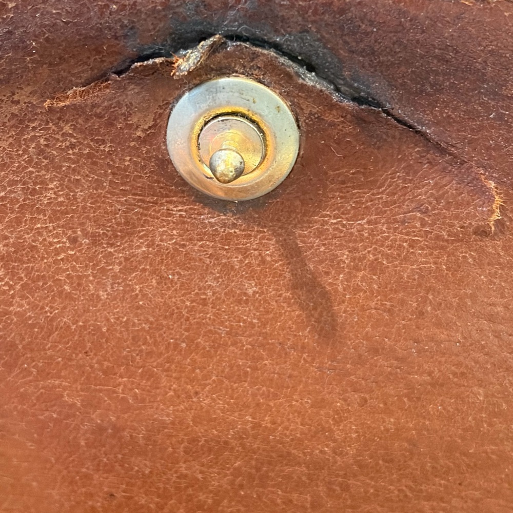 Designer Monogram Vintage Leather Clutch Bag - Picture 8 of 14